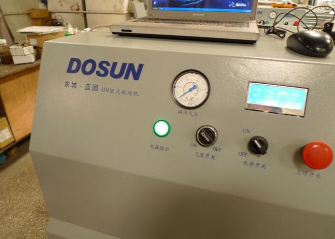 Machine van de de Graveurs Textielgravure van de hoge snelheids Blauwe UV Roterende Laser 640mm 820mm914mm 1018mm 3